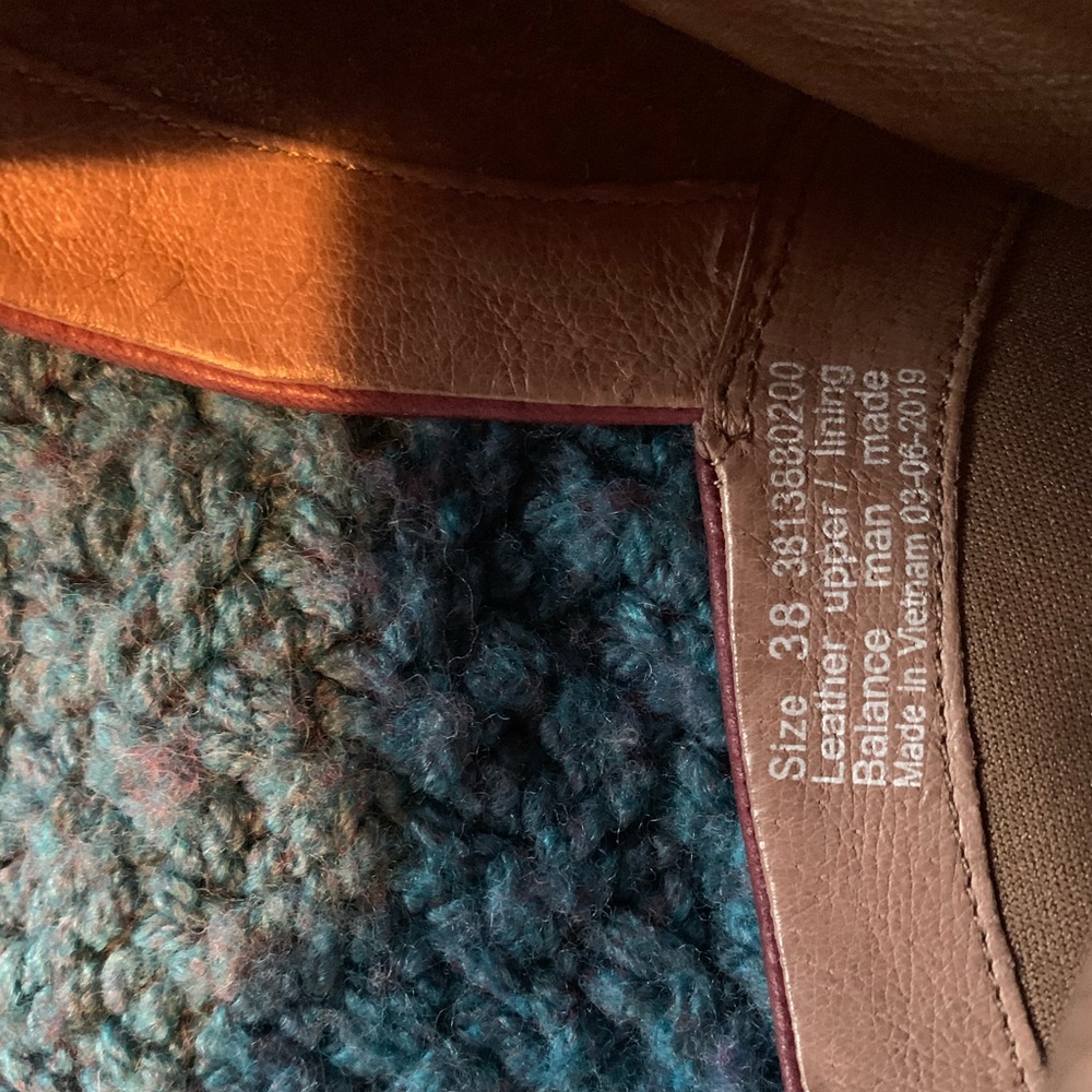 Boots/shoes - Picture 6 of 6
